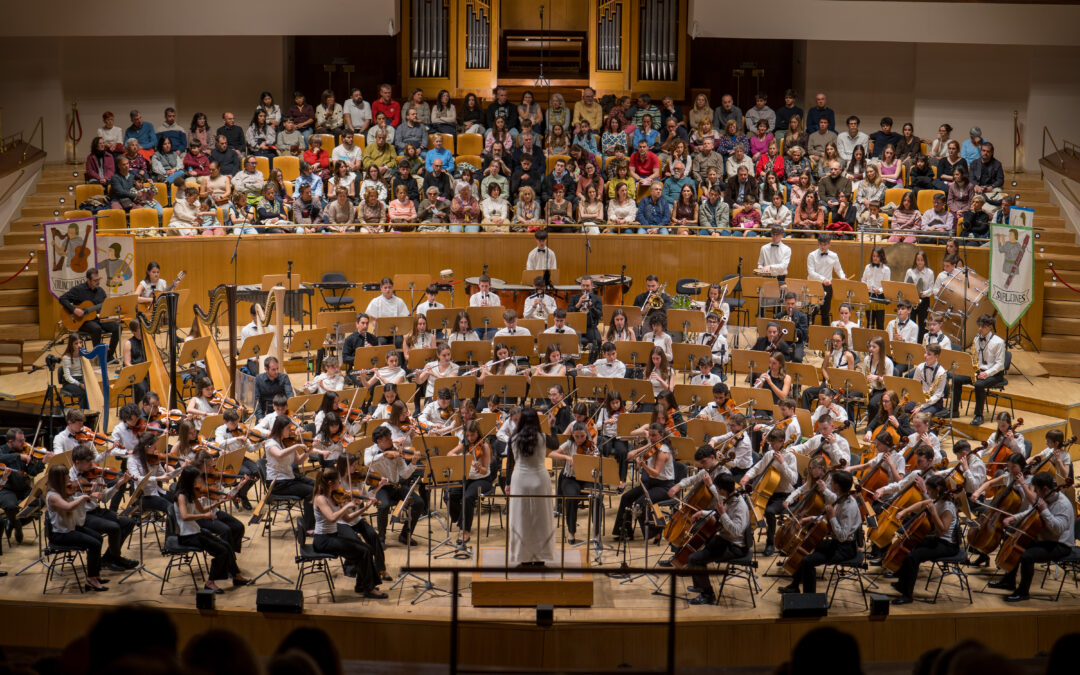 ¡Ovaciones y piel de gallina! La orquesta EOS desata la emoción